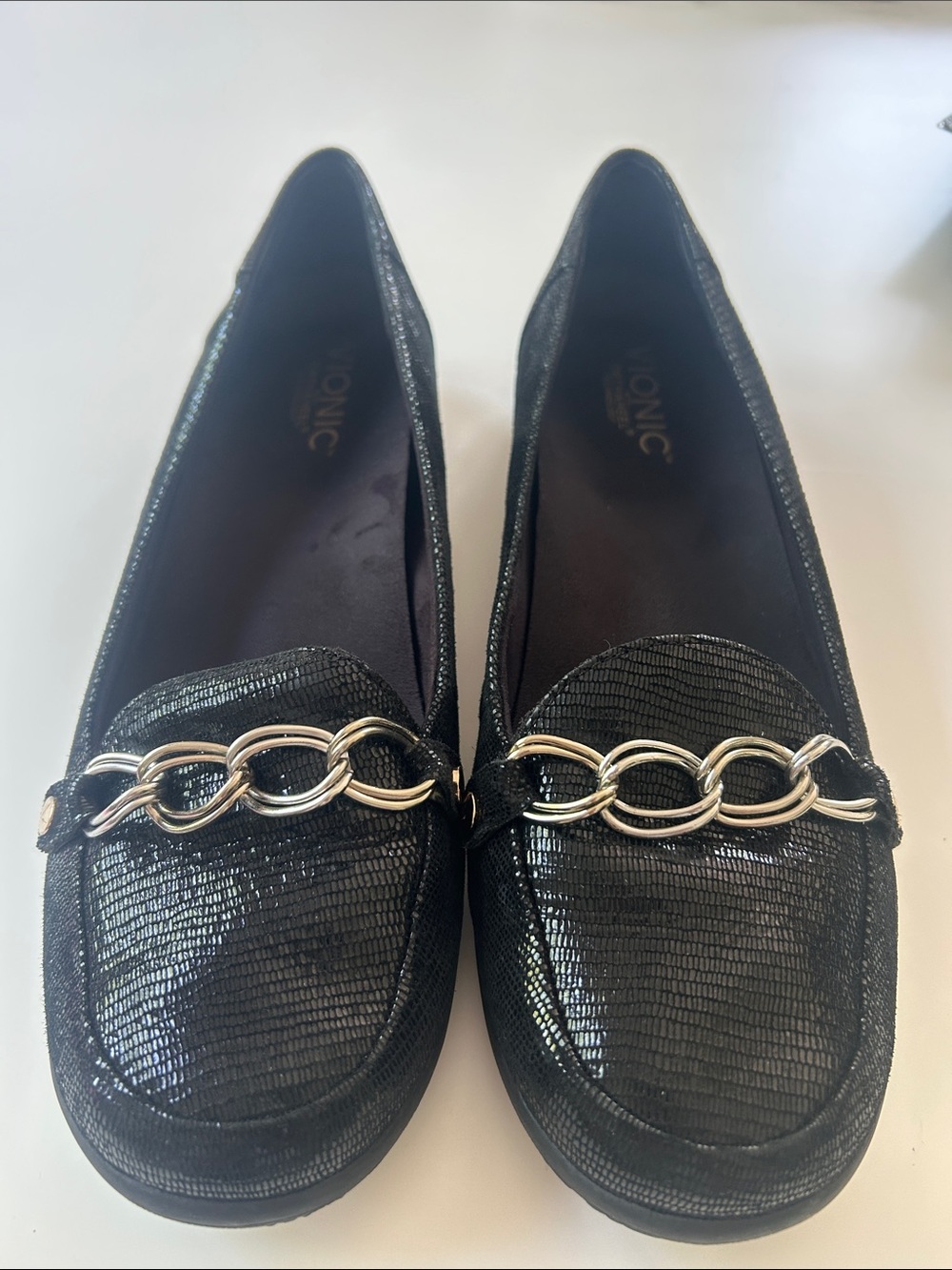 Vionic Charm Alda **NEVER WORN**

Color: Black Lizard